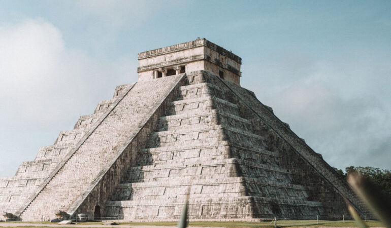 Japan&rsquo;s Essence in Six Words